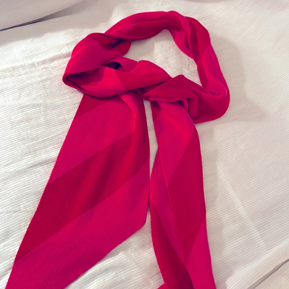 Lovely pink and red stripe scarf